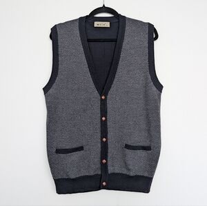 Morley 1738 Merino Wool Men's Gray and Black Herringbone Sweater Vest Sz 38